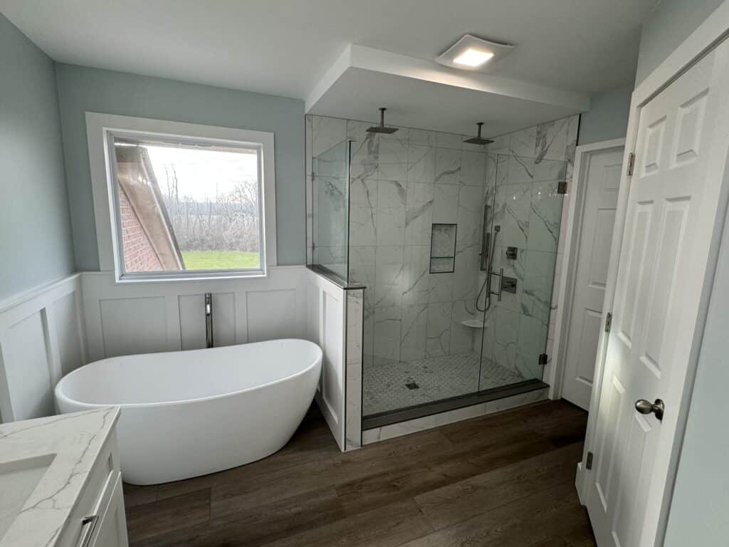 Large bathroom remodeling services