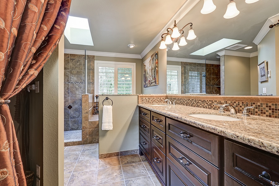 Bathroom Remodel Budgeting: Avoid Surprise Costs